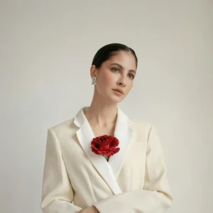 Woman wearing a white formal blazer