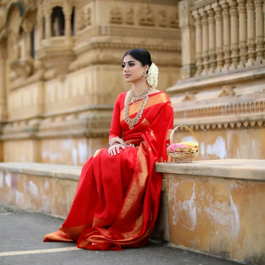 Georgette saree with zari border